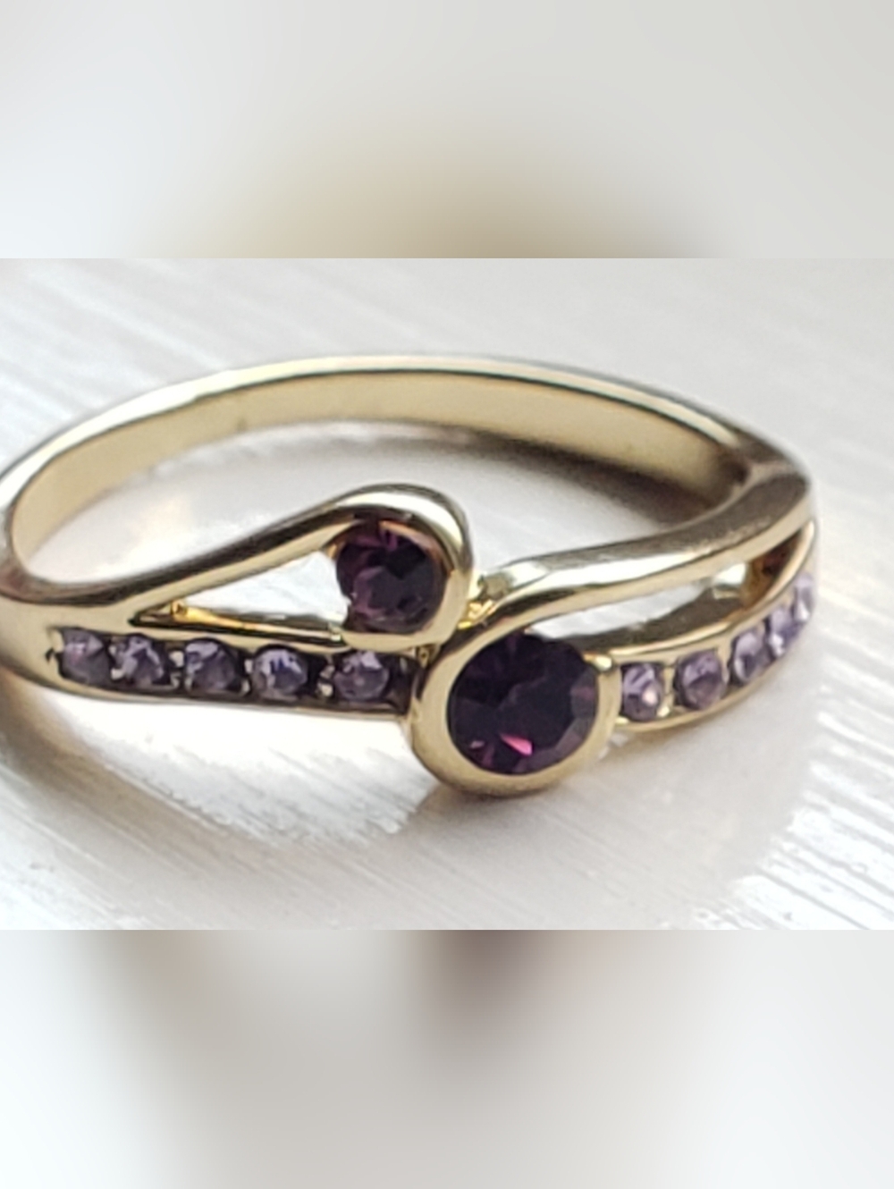 NEW 750 Stamped (18k Gold) Amethyst Ring, Sz 7.5 February Birthstone, Tiny Band - Picture 8 of 8